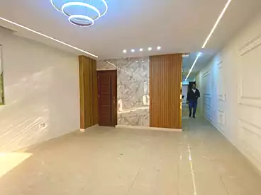 Apartments For sale - 3 rooms - floor 1