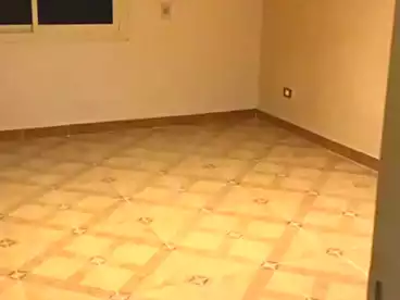 Apartments For rent - 3 rooms - floor 5