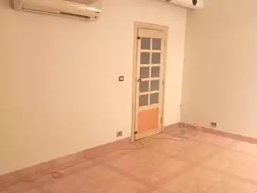 Offices For rent - 2 rooms - floor 1