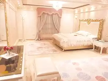 شقق للبيع - 5 غرف - بالدور 13