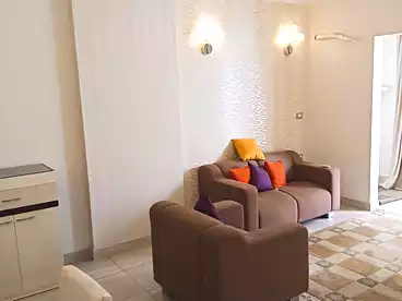 Apartments For sale - 3 rooms - floor 1