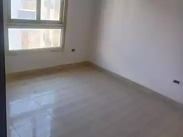 Apartments For rent - 3 rooms - floor 11