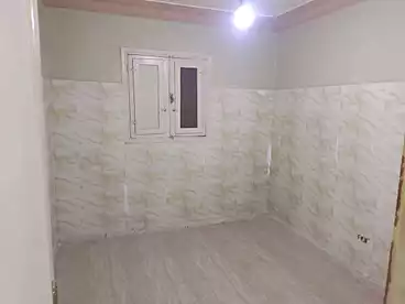 شقق للإيجار - 2 غرف - بالدور 0