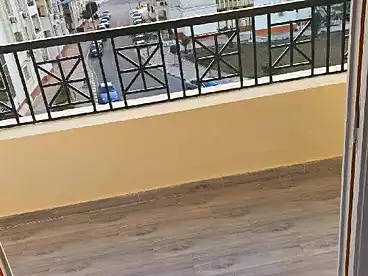 Apartments For sale - 3 rooms - floor 3