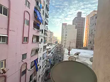 Apartments For sale - 3 rooms - floor 7