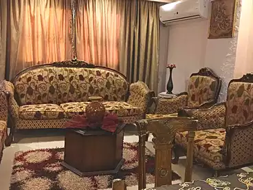 Furnished Apartment For sale - 3 rooms - floor 11