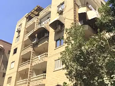 Building For sale - 2 rooms