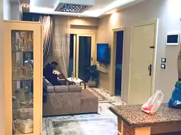 Apartments For sale - 2 rooms - floor 7