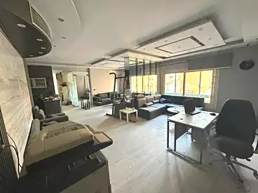 Administrative For rent - 10 rooms - floor 9