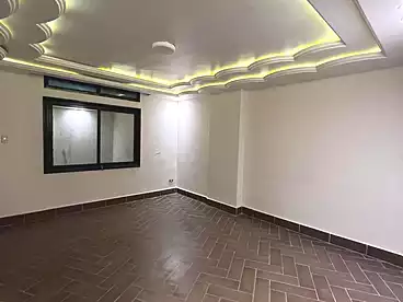 Apartments For sale - 3 rooms - floor 1