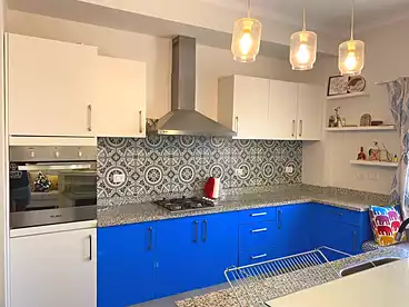 Apartments For sale - 2 rooms - floor 4