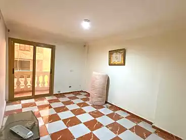 شقق للبيع - 3 غرف - بالدور 10
