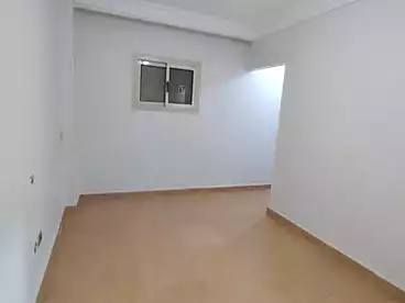 Apartments For rent - 2 rooms - floor 5