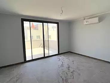 شقق للإيجار - 4 غرف - بالدور 4