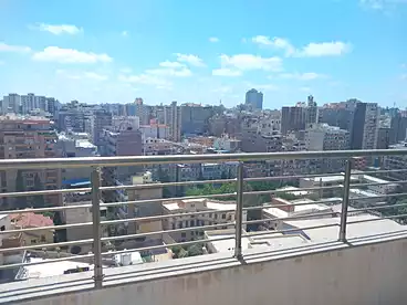 عقارات للبيع - 3 غرف - بالدور 13