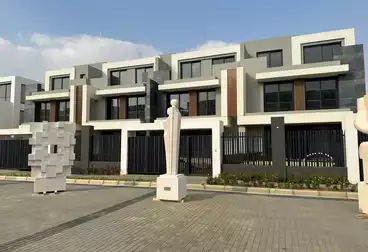 Properties For sale - 5 rooms