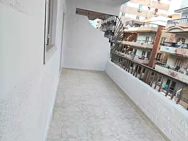 Apartments For sale - 2 rooms - floor 5
