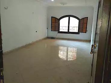 شقق للإيجار - 3 غرف - بالدور 7