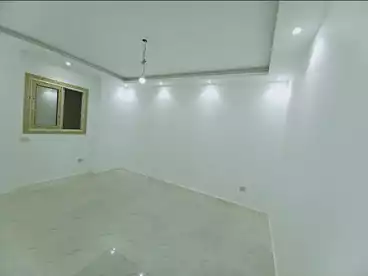 Apartments For sale - 3 rooms - floor 5