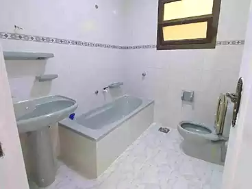 شقق للبيع - 2 غرف - بالدور 3