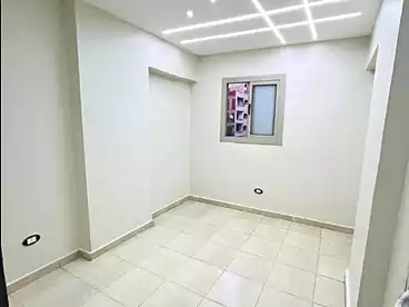 Apartments For sale - 2 rooms - floor 3