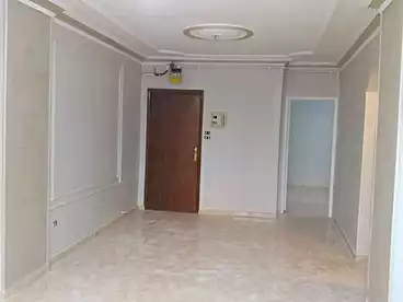 Apartments For sale - 2 rooms - floor 10