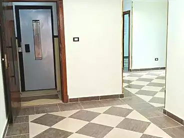 Apartments For sale - 3 rooms - floor 8