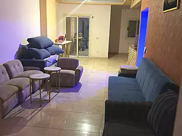 شقق للبيع - 3 غرف - بالدور 0