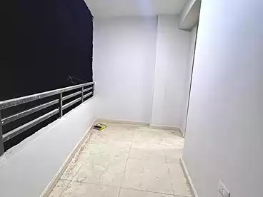 Properties For sale - 3 rooms - floor 8