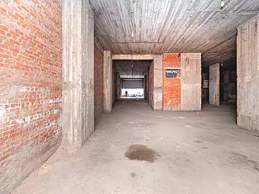 محلات للإيجار - بالدور 1