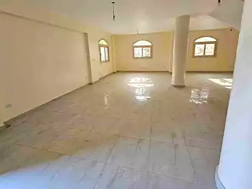 عقارات للبيع - 5 غرف