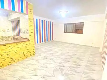 شقق للبيع - 3 غرف - بالدور 1