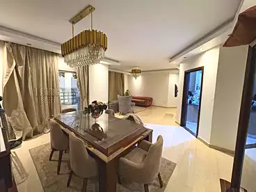 شقق للبيع - 3 غرف - بالدور 1