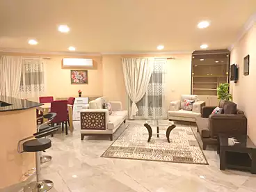 عقارات للإيجار - 2 غرف - بالدور 4
