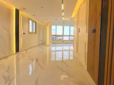 Administrative For rent - 3 rooms - floor 9