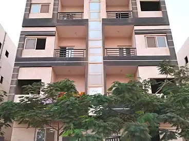 شقق للبيع - 3 غرف - بالدور 1