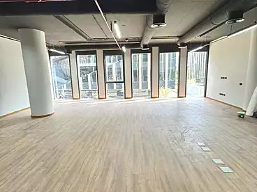 Offices For rent - 1 rooms - floor 1