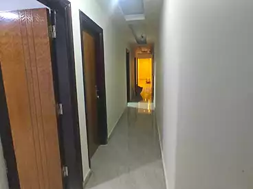 عقارات للإيجار - 3 غرف - بالدور 1