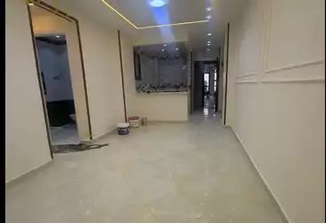 Apartments For sale - 3 rooms - floor 4