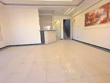 شقق للبيع - 2 غرف - بالدور 0
