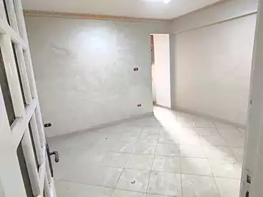 شقق للبيع - 3 غرف - بالدور 3