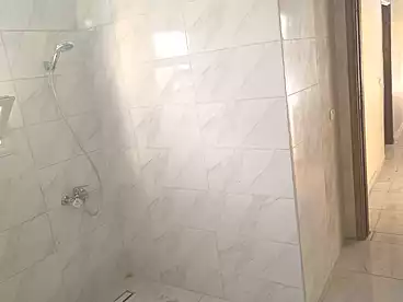 عقارات للإيجار - 3 غرف - بالدور 4