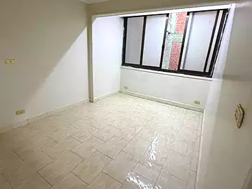Apartments For rent - 3 rooms - floor 8