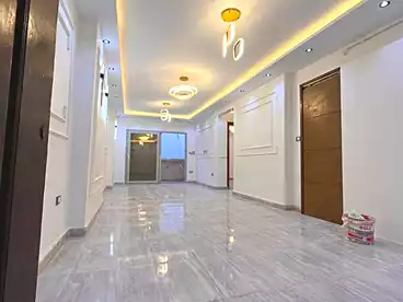 Apartments For sale - 3 rooms - floor 8