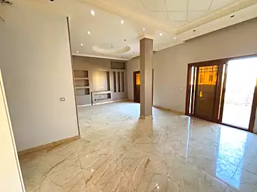 Apartments For rent - 3 rooms - floor 5