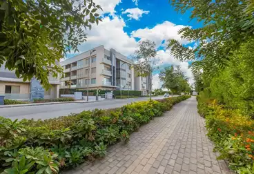 Penthouse For sale - 4 rooms - floor 3