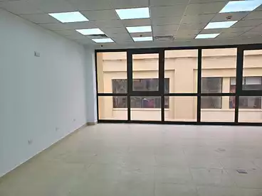 عقارات للإيجار - 1 غرف - بالدور 3