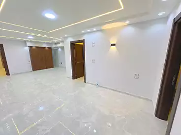 عقارات للإيجار - 3 غرف - بالدور 5