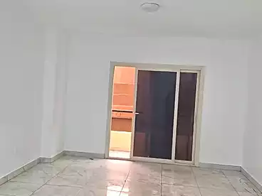 شقق للإيجار - 3 غرف - بالدور 3