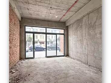 Commercial For sale - floor 0